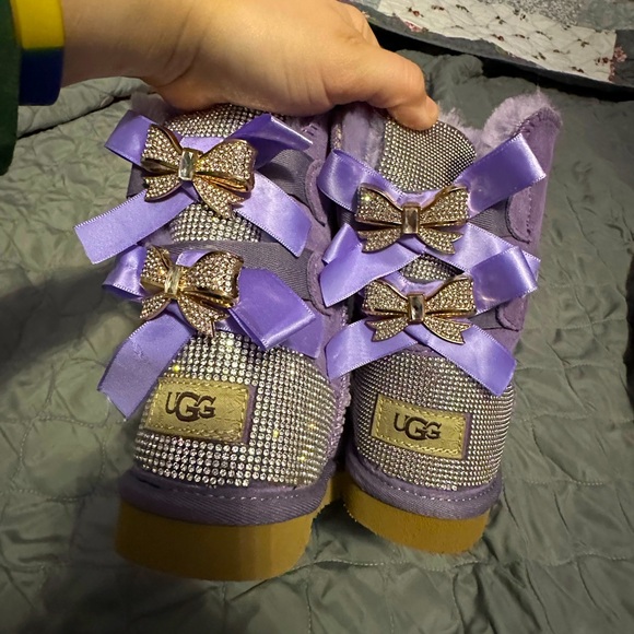 Brand New customized purple Uggs girl size 2 - Picture 2 of 9